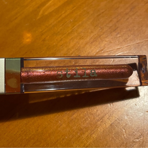 Stila Beauty Boss Lip Gloss - Picture 8 of 16